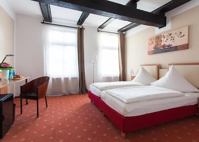 Halberstädter Hof 3*